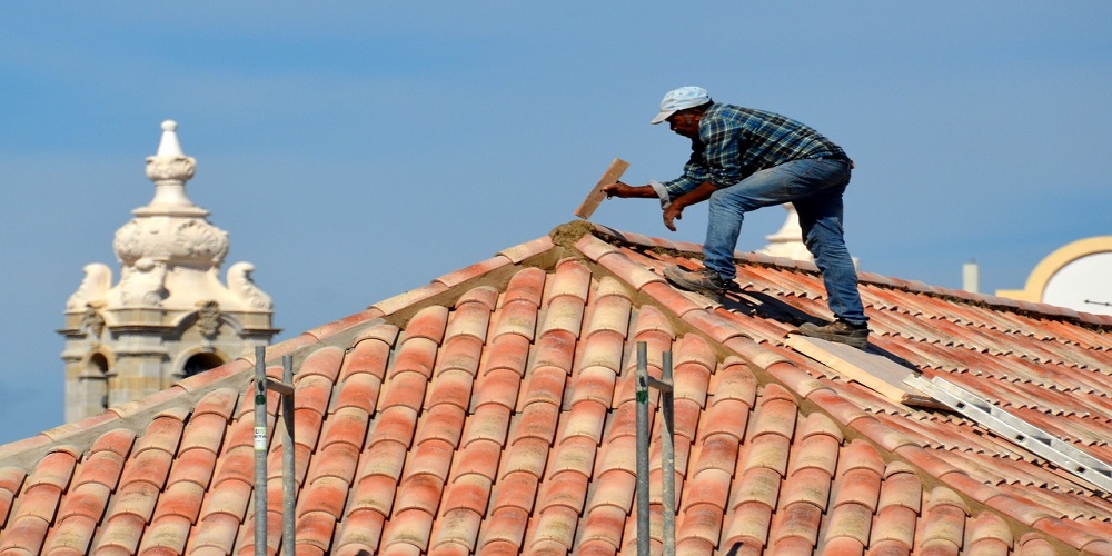 How to choose a good roofing company?
